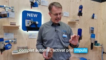 Cui din lemn de fag care se lipește singur de materialul în care intră